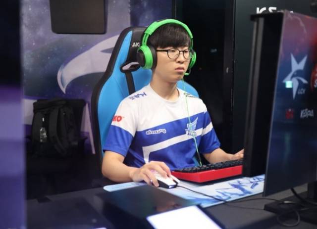 中国队的中 中国队的中